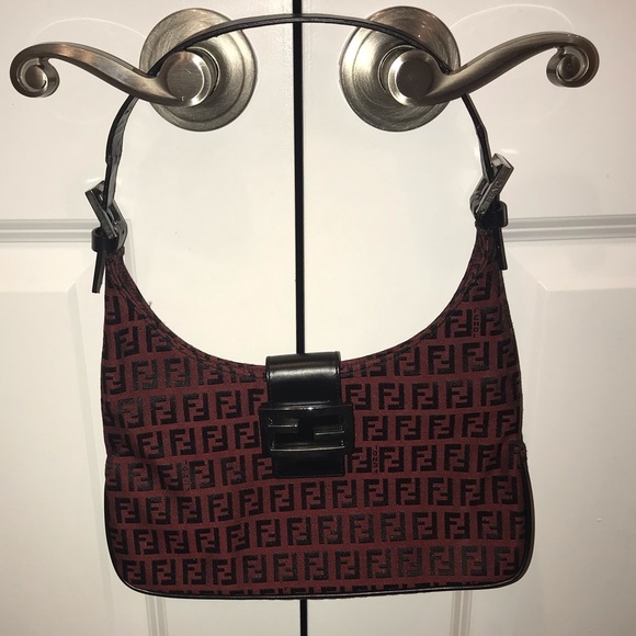 Fendi Handbags - Authentic Fendi handbag